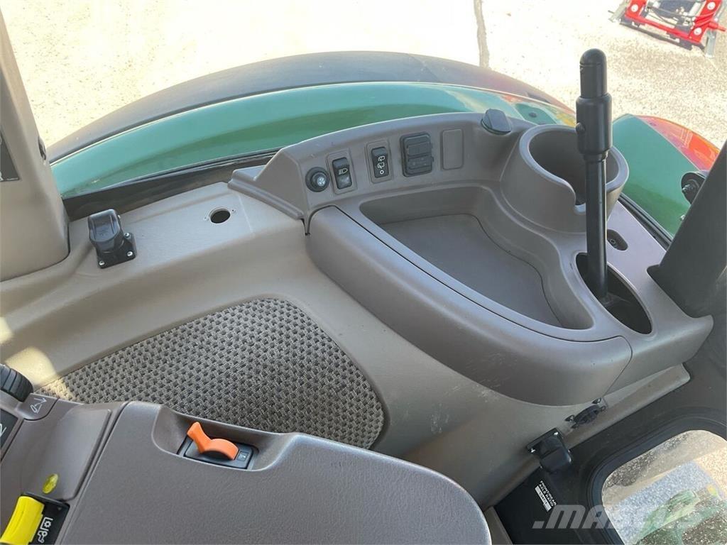 John Deere 5100R 曳引機