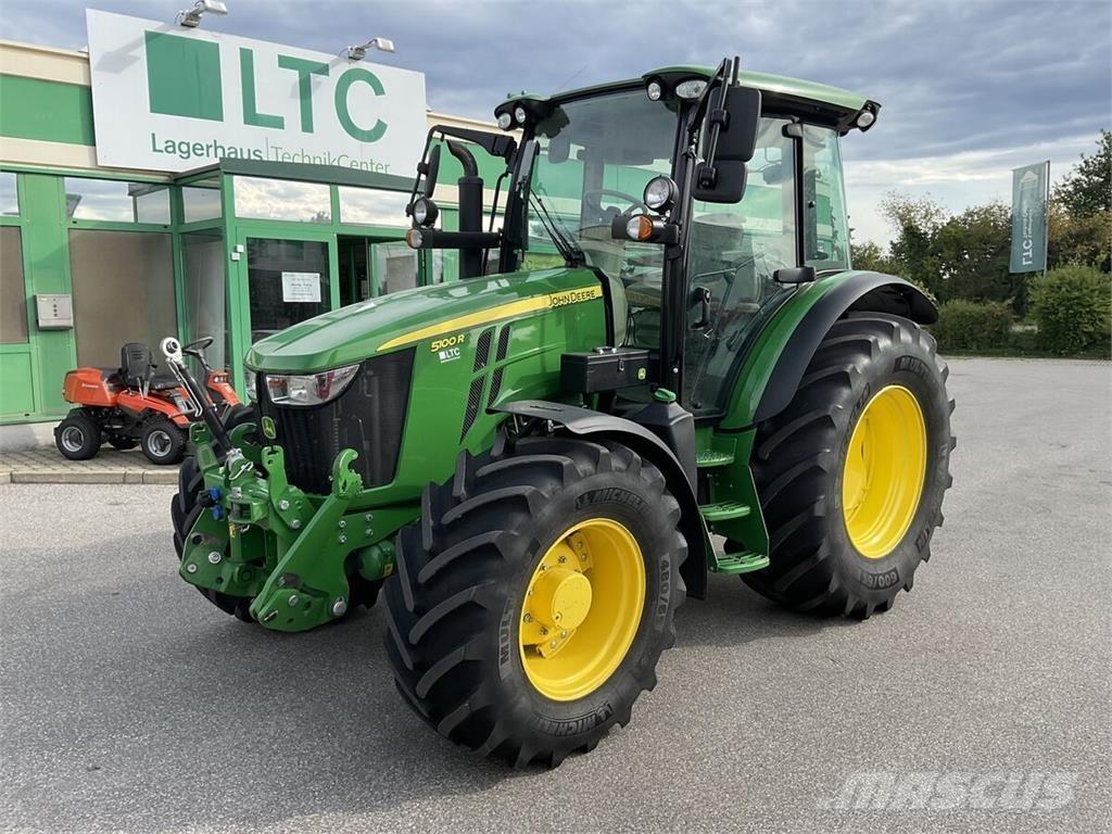 John Deere 5100R 曳引機