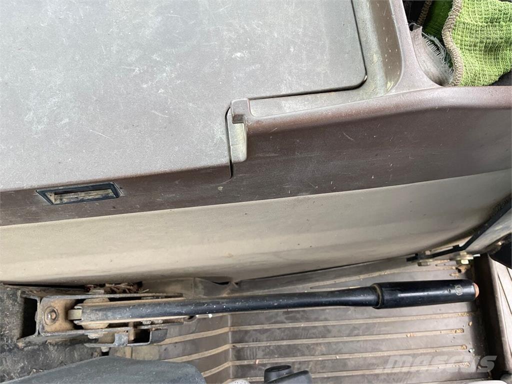 John Deere 5820 曳引機