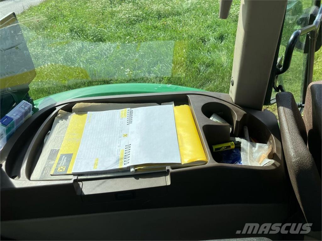 John Deere 5820 曳引機