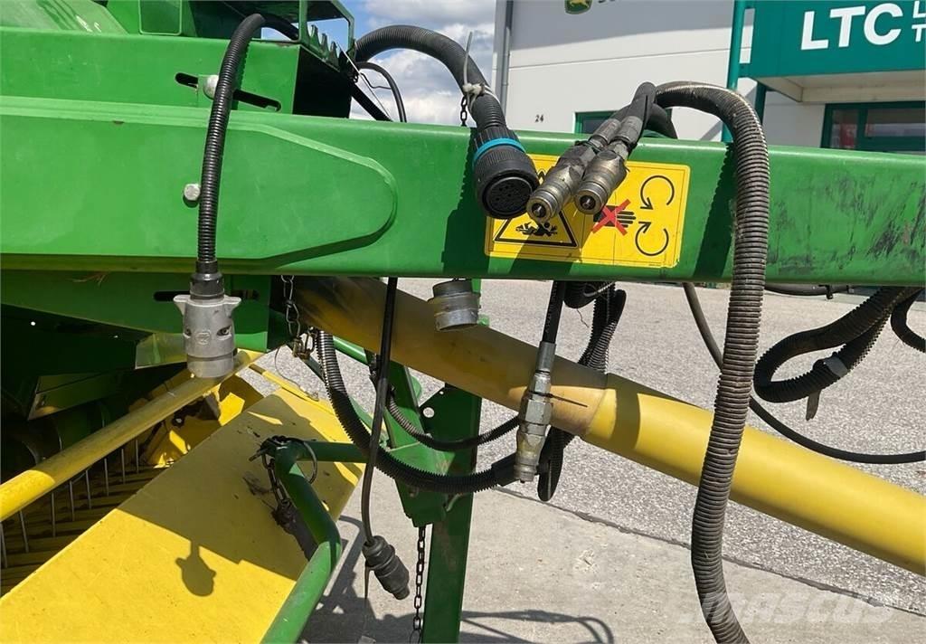 John Deere 592C 圓型牧草打包機