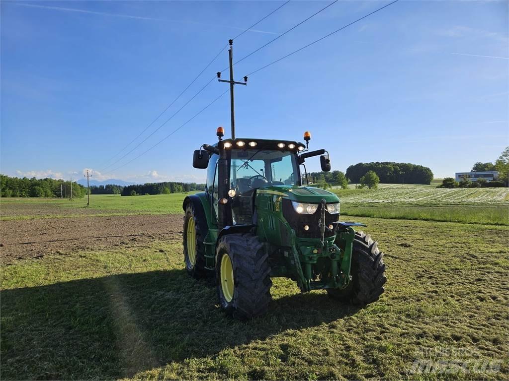 John Deere 6105R 曳引機