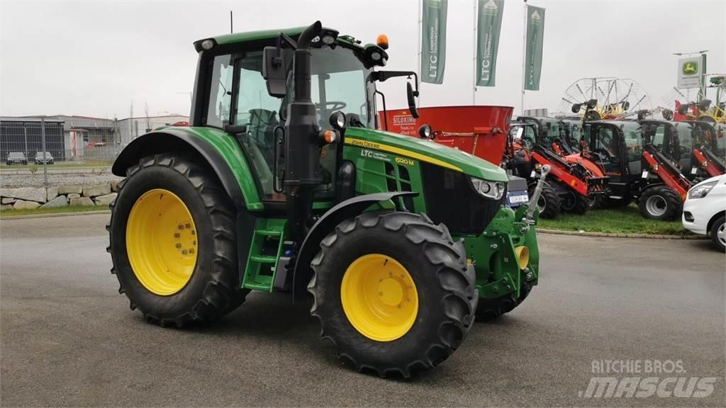 John Deere 6120M 曳引機