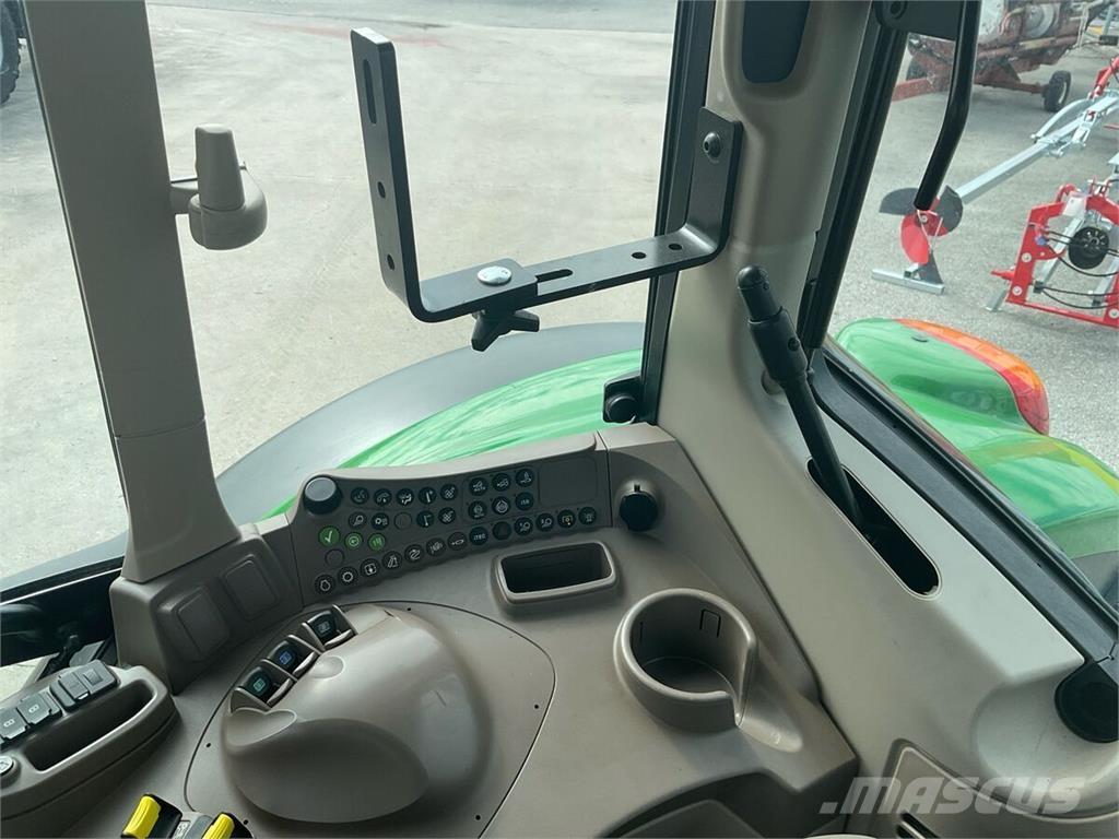 John Deere 6120M 曳引機