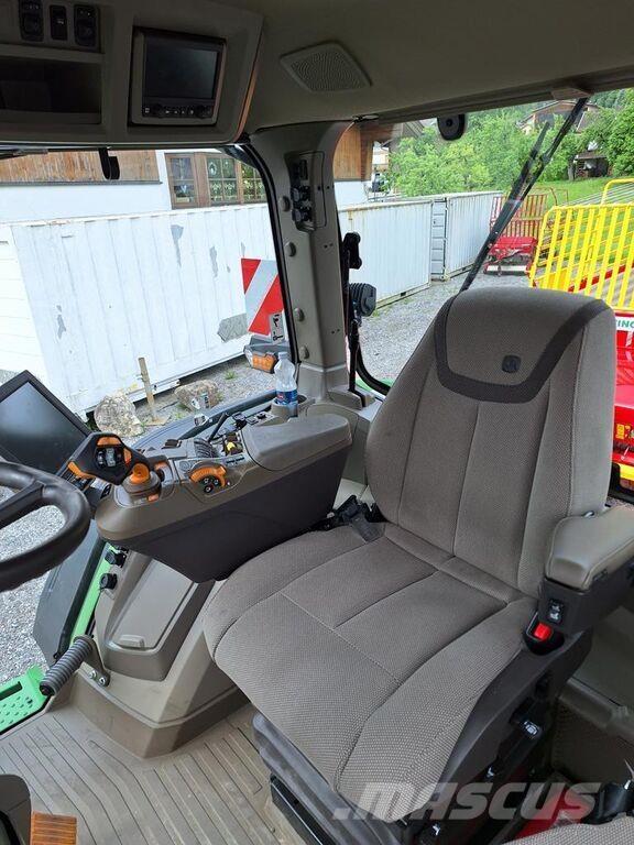 John Deere 7R 330 曳引機