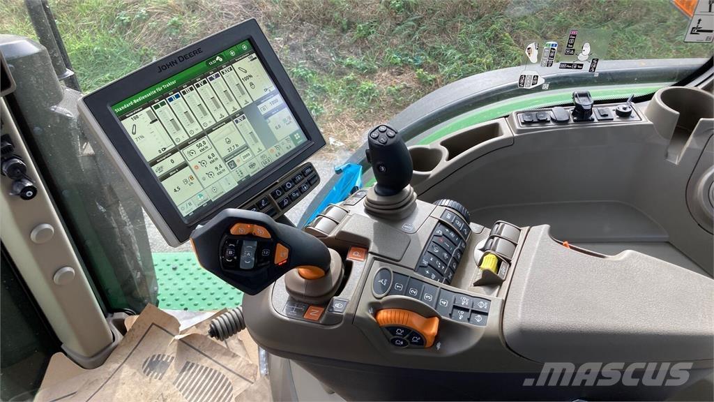 John Deere 7R330 曳引機