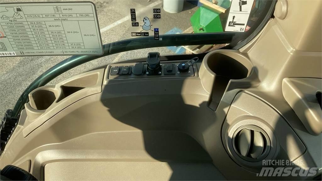 John Deere 8RX 410 曳引機