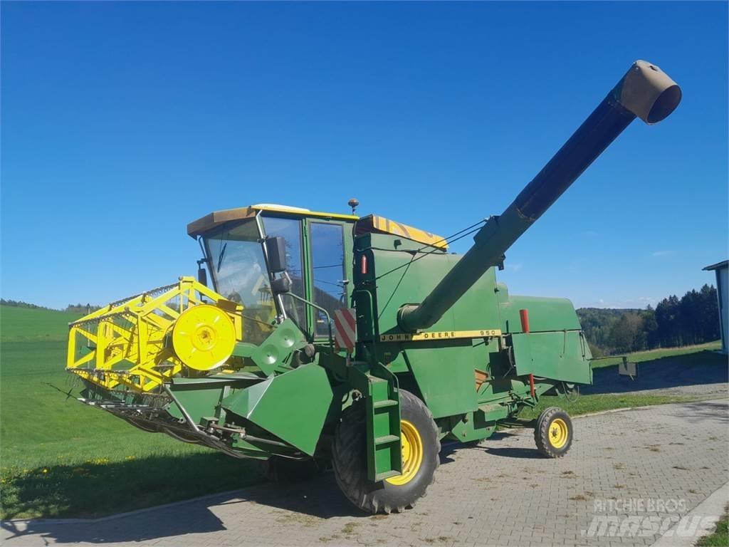 John Deere 950 聯合收穫機
