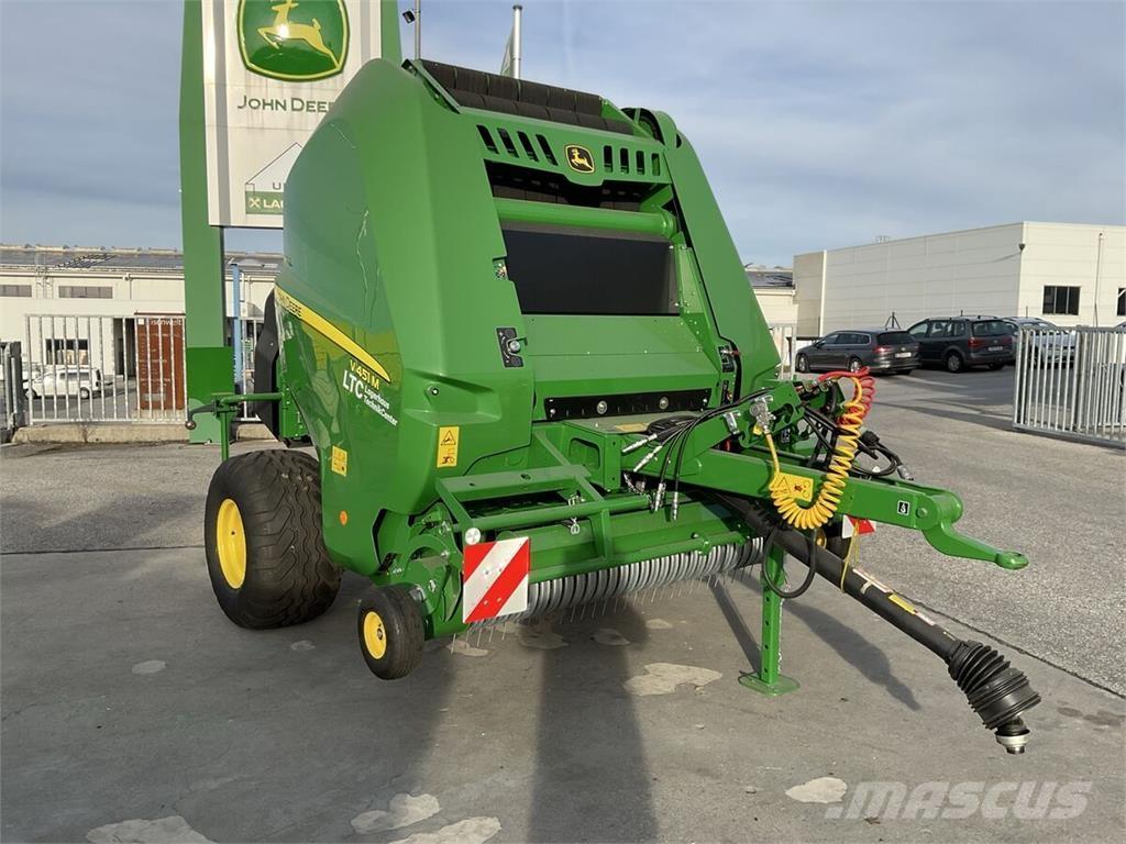 John Deere V451 M 圓型牧草打包機