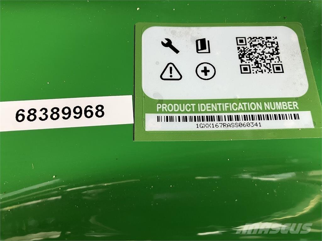 John Deere X 167R 其他地面照料機械