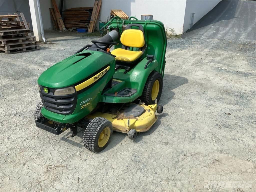 John Deere X540 其他地面照料機械