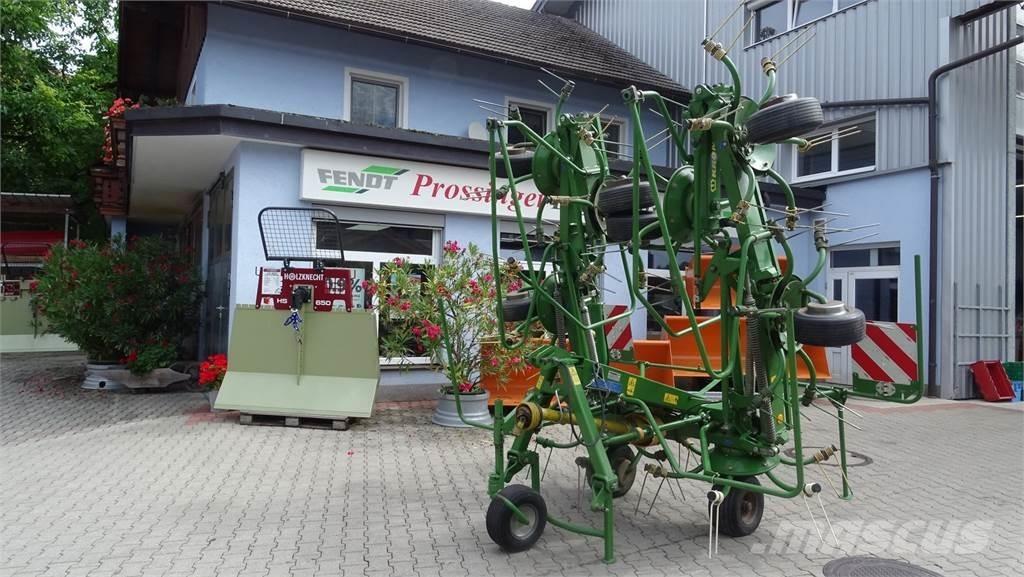 Krone KW 8 82/8 耙與翻草機