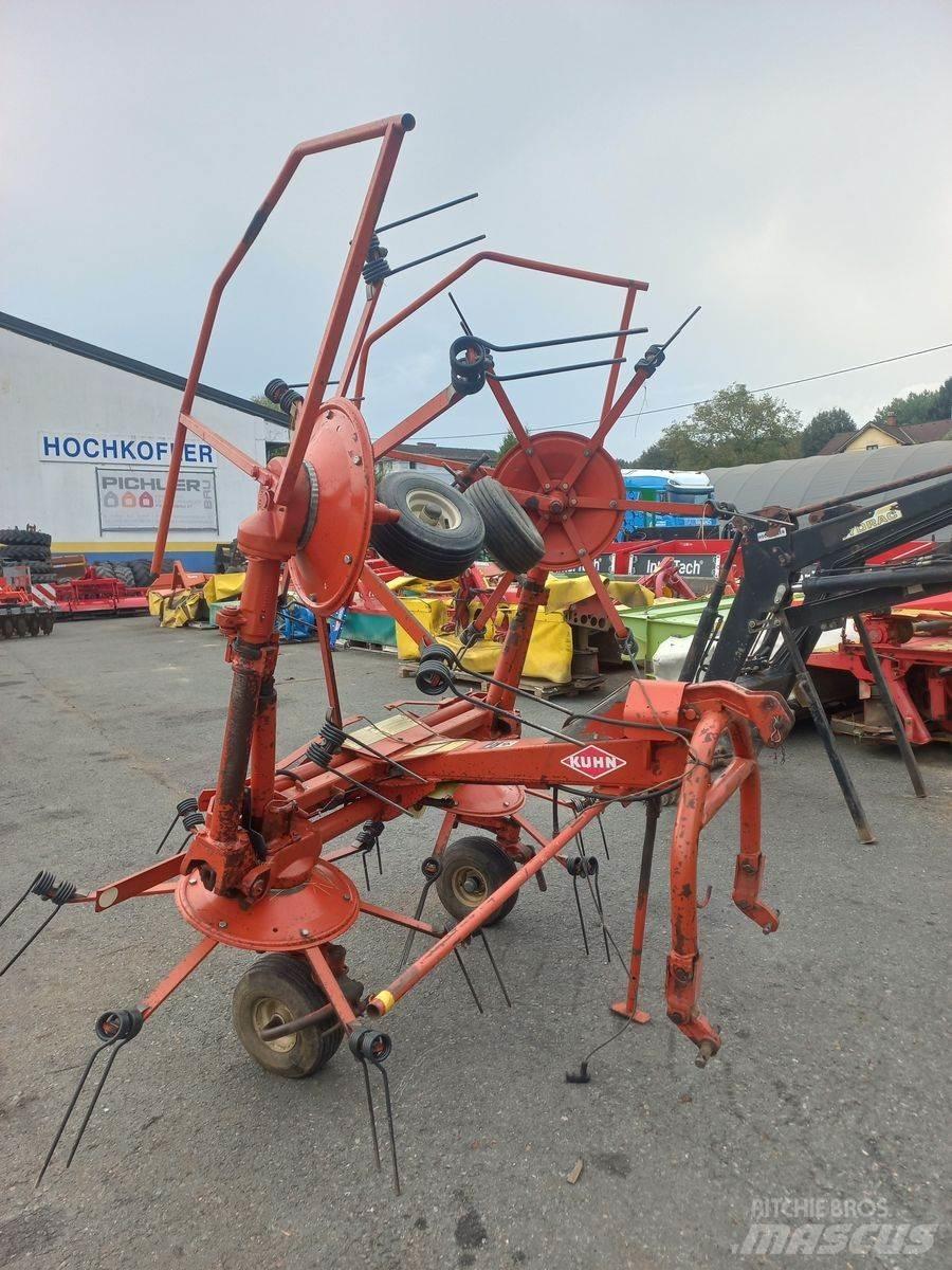 Kuhn GF 5001 耙與翻草機