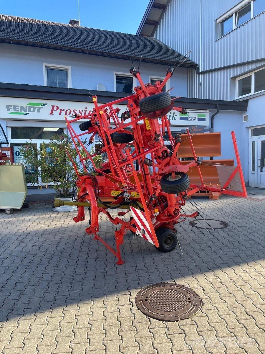 Kuhn GF 7601 MH 耙與翻草機