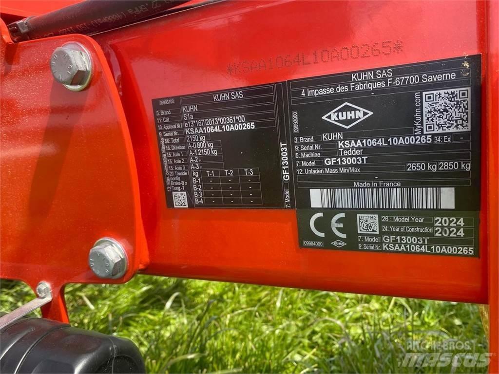 Kuhn GF13003 T 耙與翻草機
