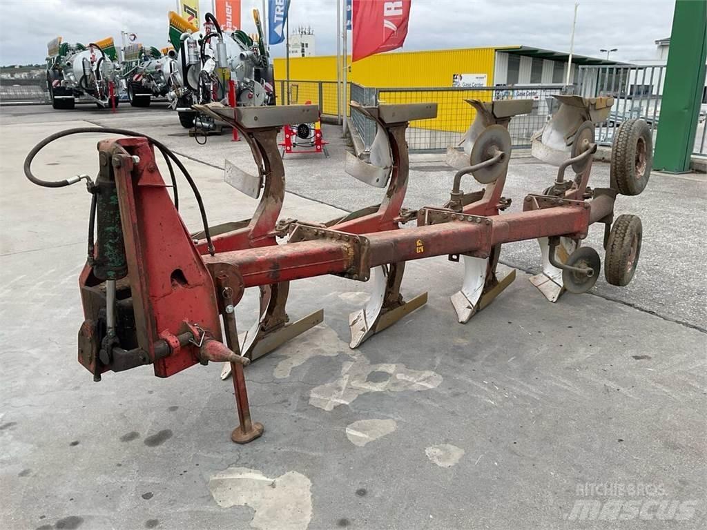 Kverneland E-14 傳統犁