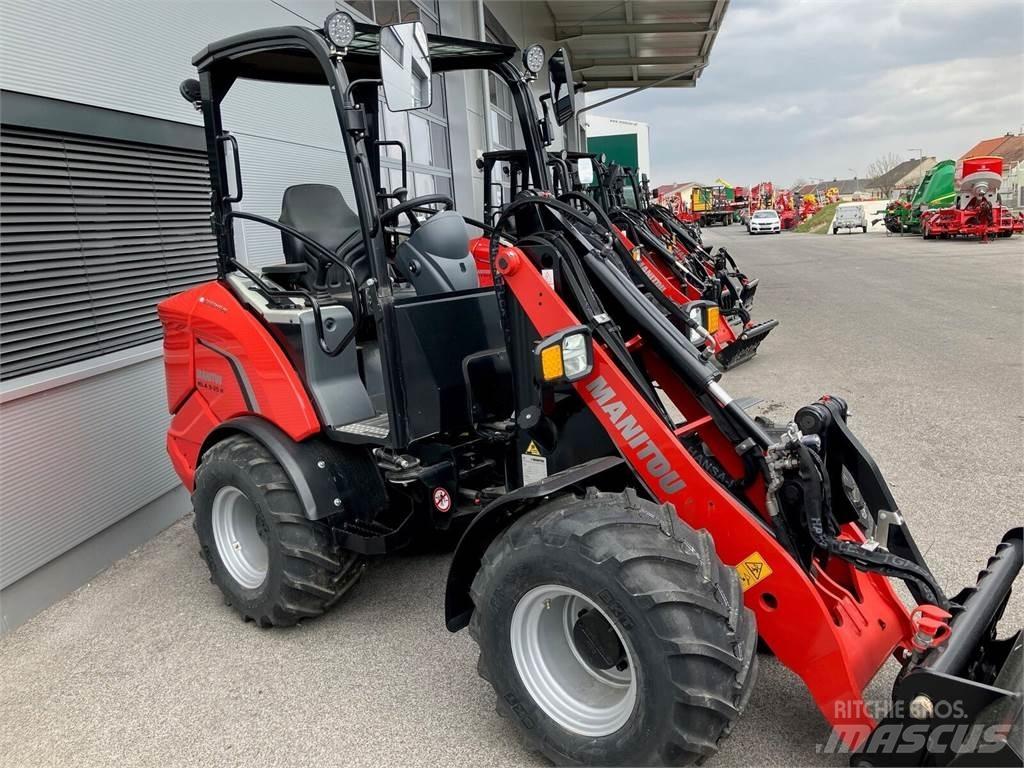 Manitou MLA 3-25 前端裝載機和挖掘機