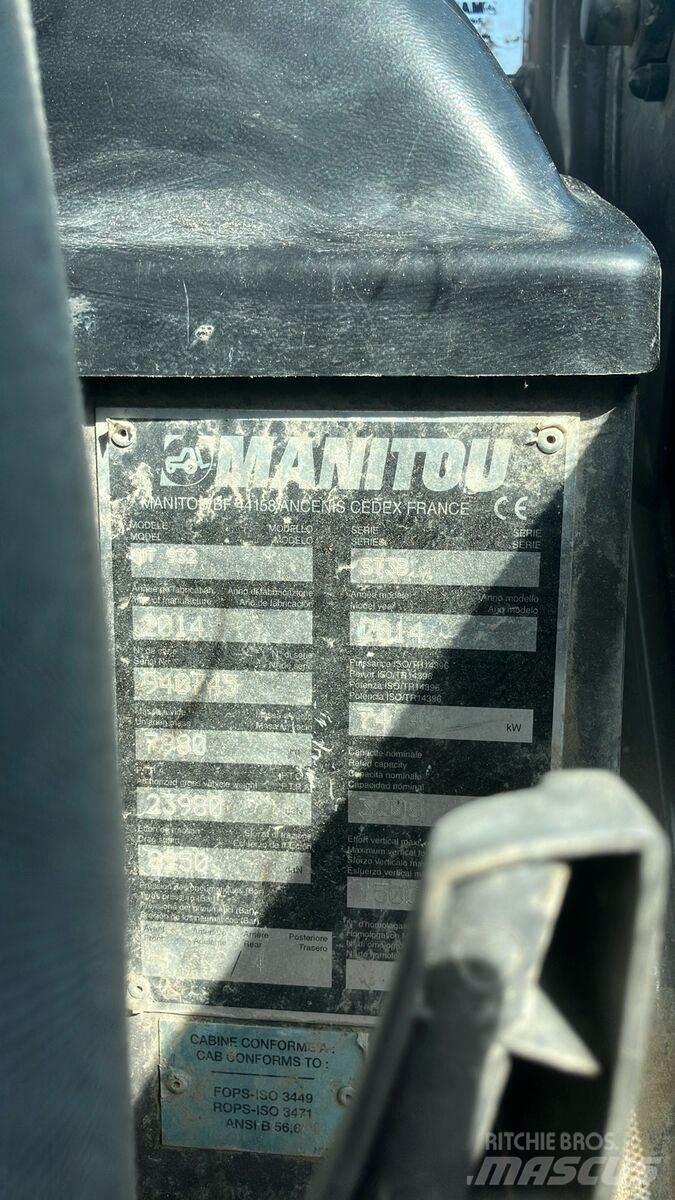 Manitou MT 932 伸縮臂操作車