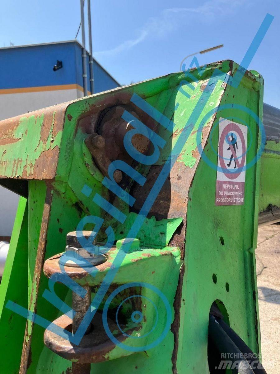 Merlo 38.10 伸縮臂操作車