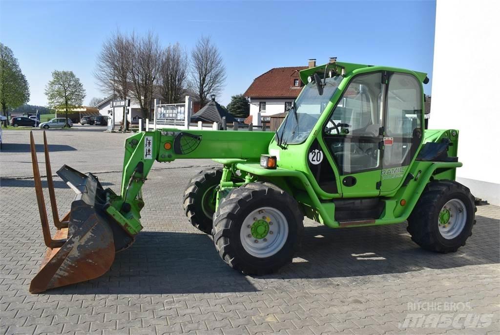 Merlo P40.9 Plus 伸縮臂操作車