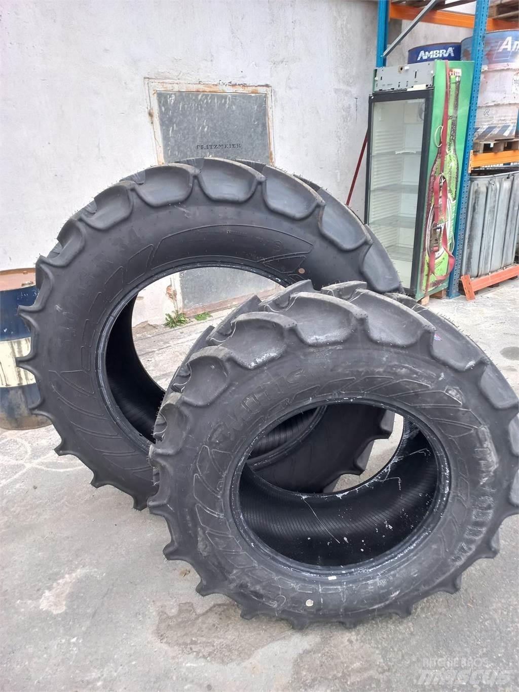 Mitas AC 65 輪胎、車輪和輪圈