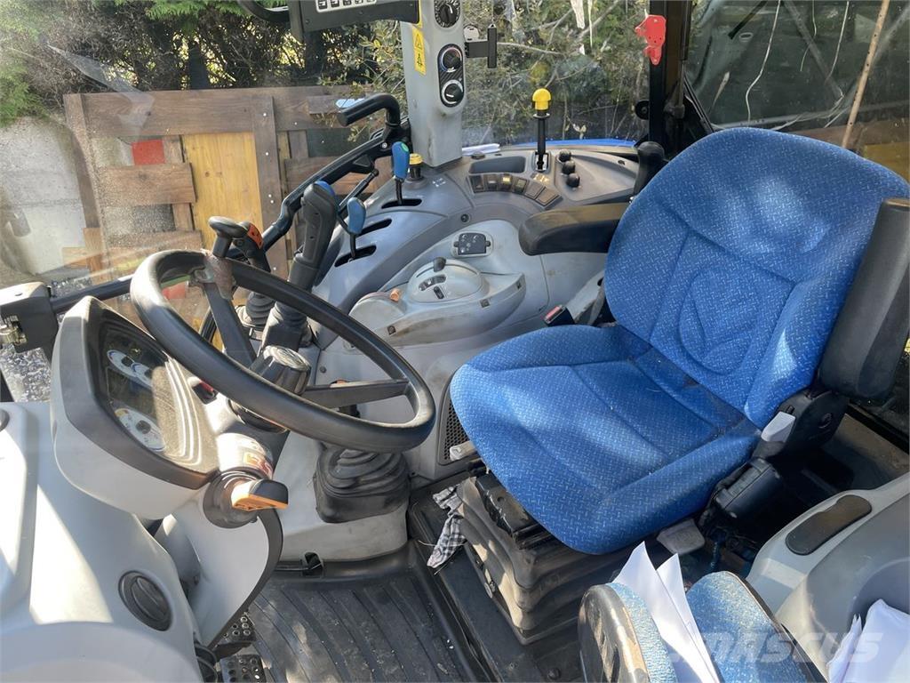 New Holland T4.85 曳引機