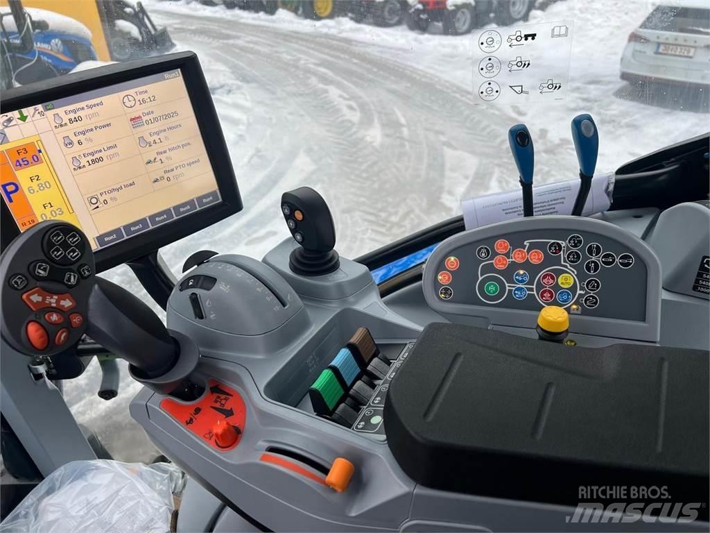 New Holland T5.140 曳引機