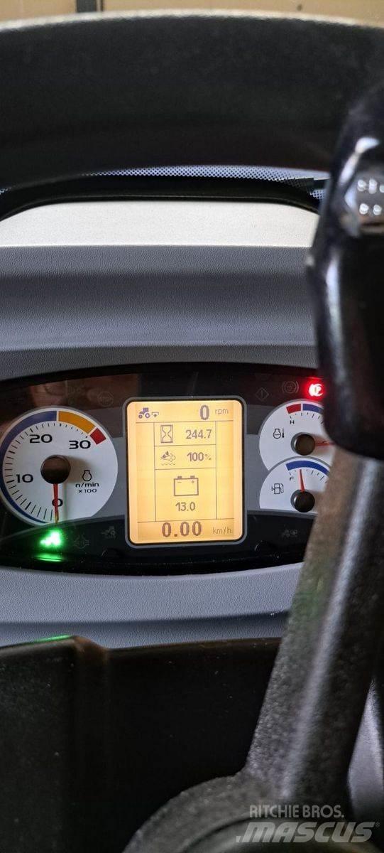 New Holland T5.90S 曳引機