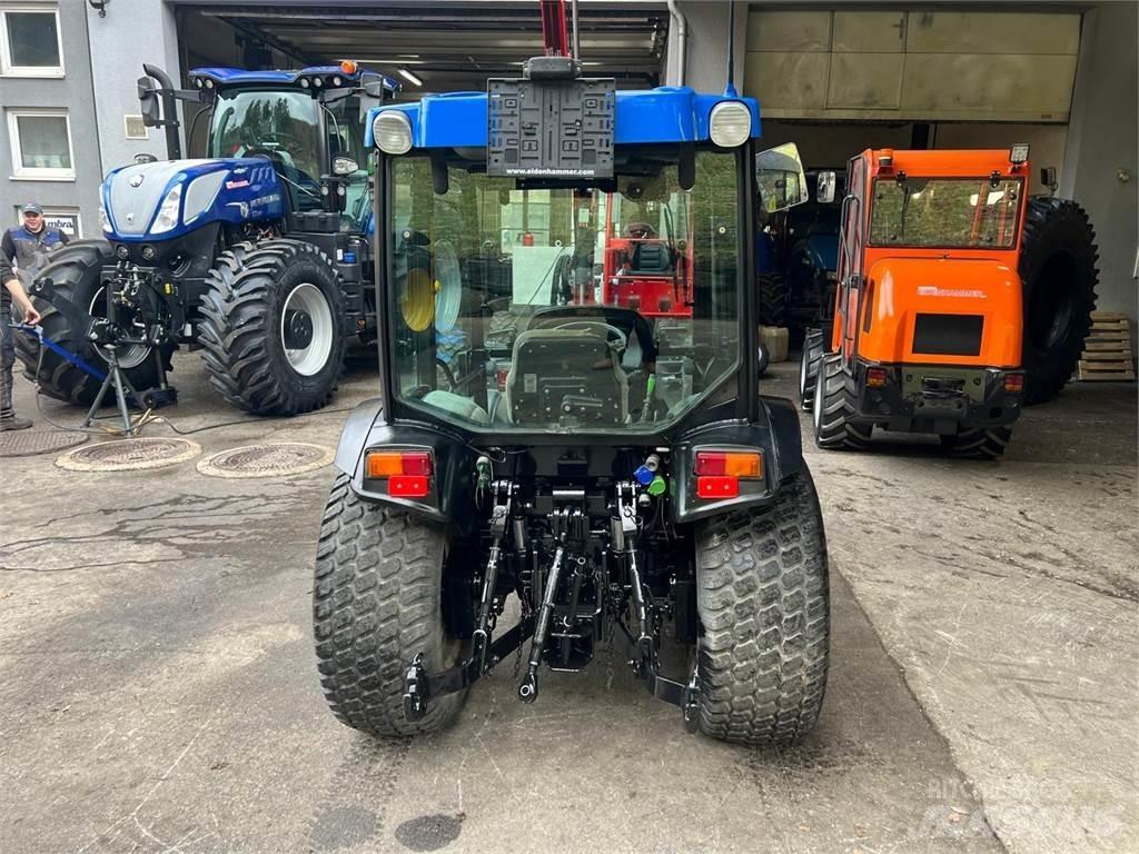 New Holland TCE 55 曳引機