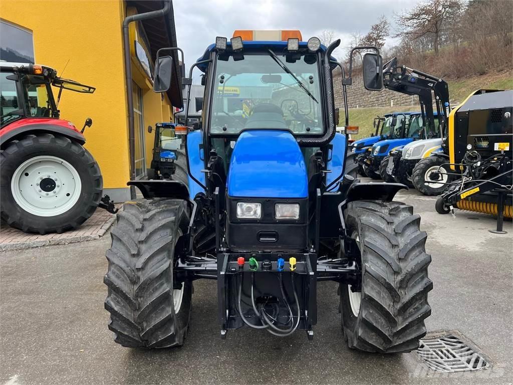 New Holland TL 90 曳引機