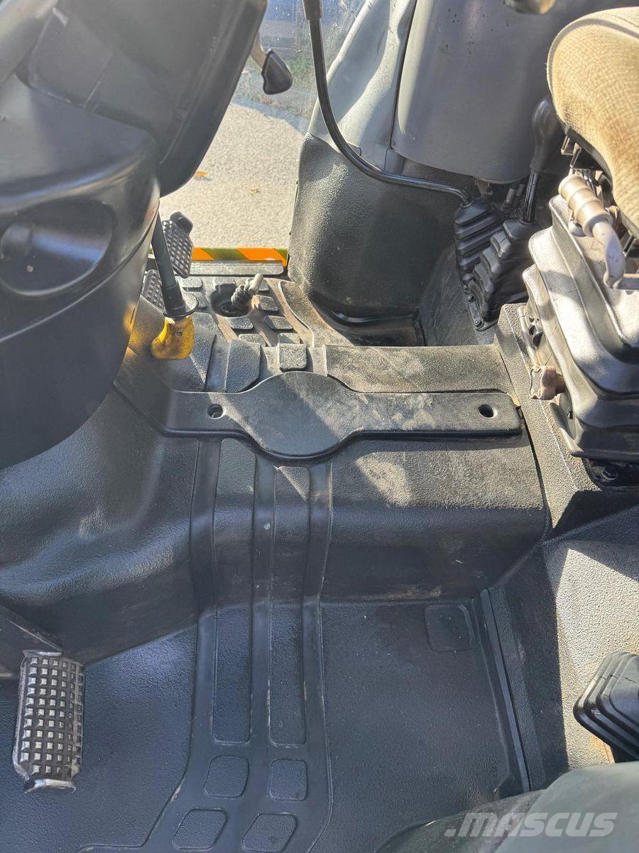 New Holland TN65DA 曳引機