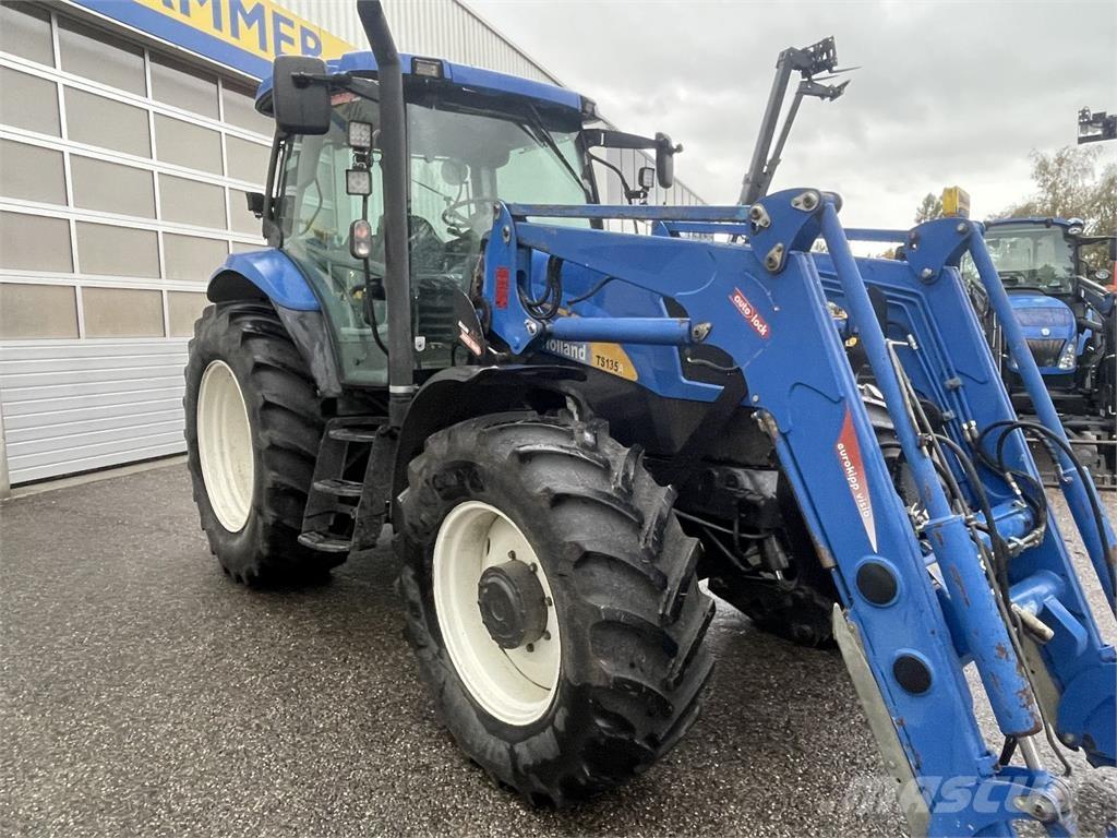 New Holland TS135A 曳引機