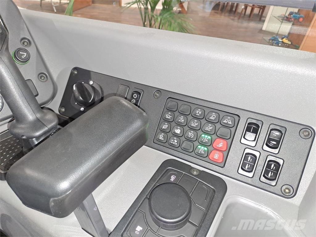 New Holland W 80 C 輪胎式裝載機