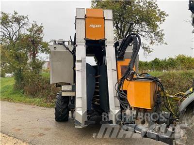 Pellenc 8090 葡萄收穫機