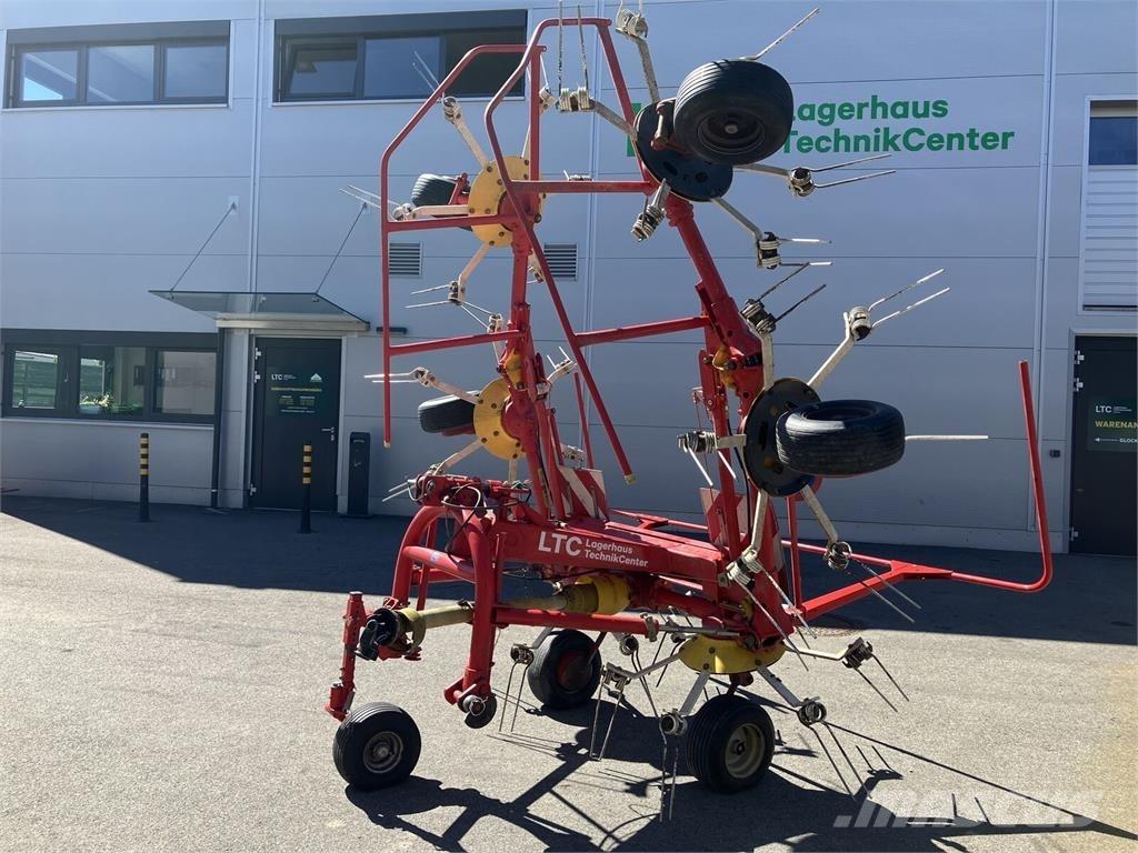 Pöttinger HIT 69 NZ 耙與翻草機
