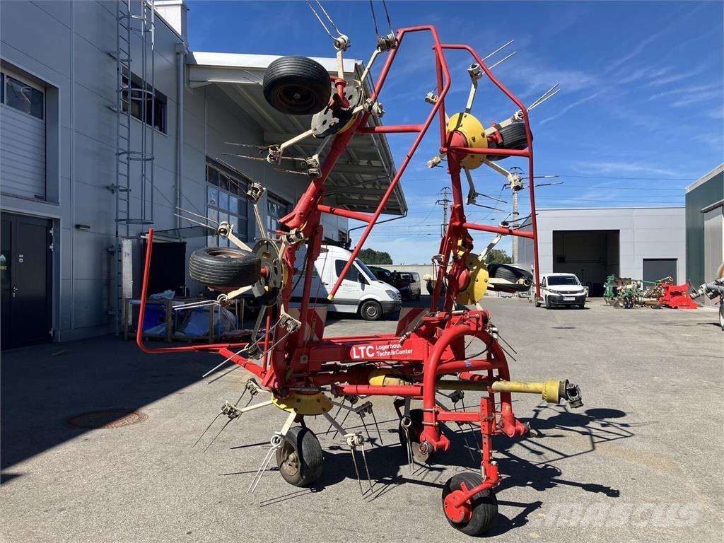 Pöttinger HIT 69 NZ 耙與翻草機