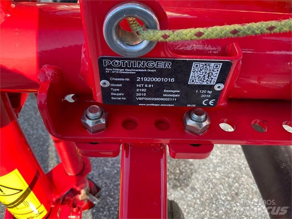 Pöttinger Hit 8.81 耙與翻草機