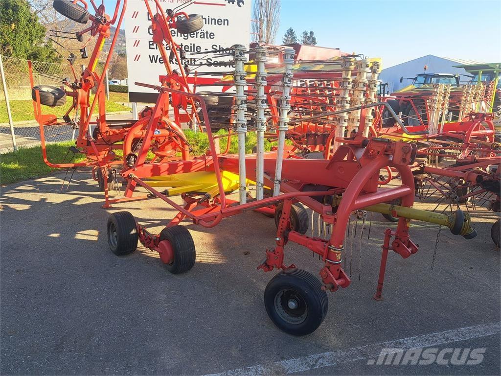 Pöttinger Top 421 N 收割列行機(撒布機)