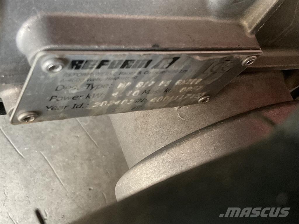 Reform CM 817 騎乘式割草機