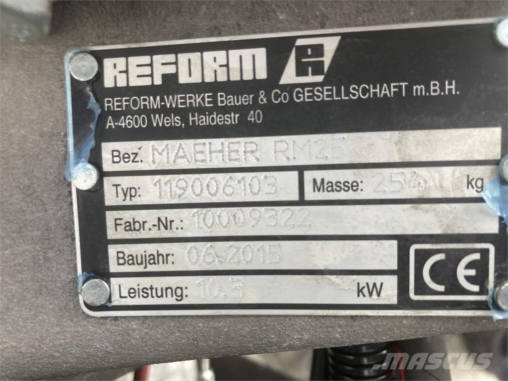 Reform RM 25 Hydro 騎乘式割草機