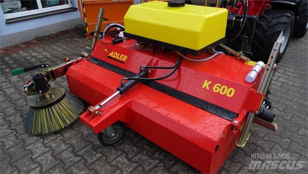 Schäffer 3650 前端裝載機和挖掘機