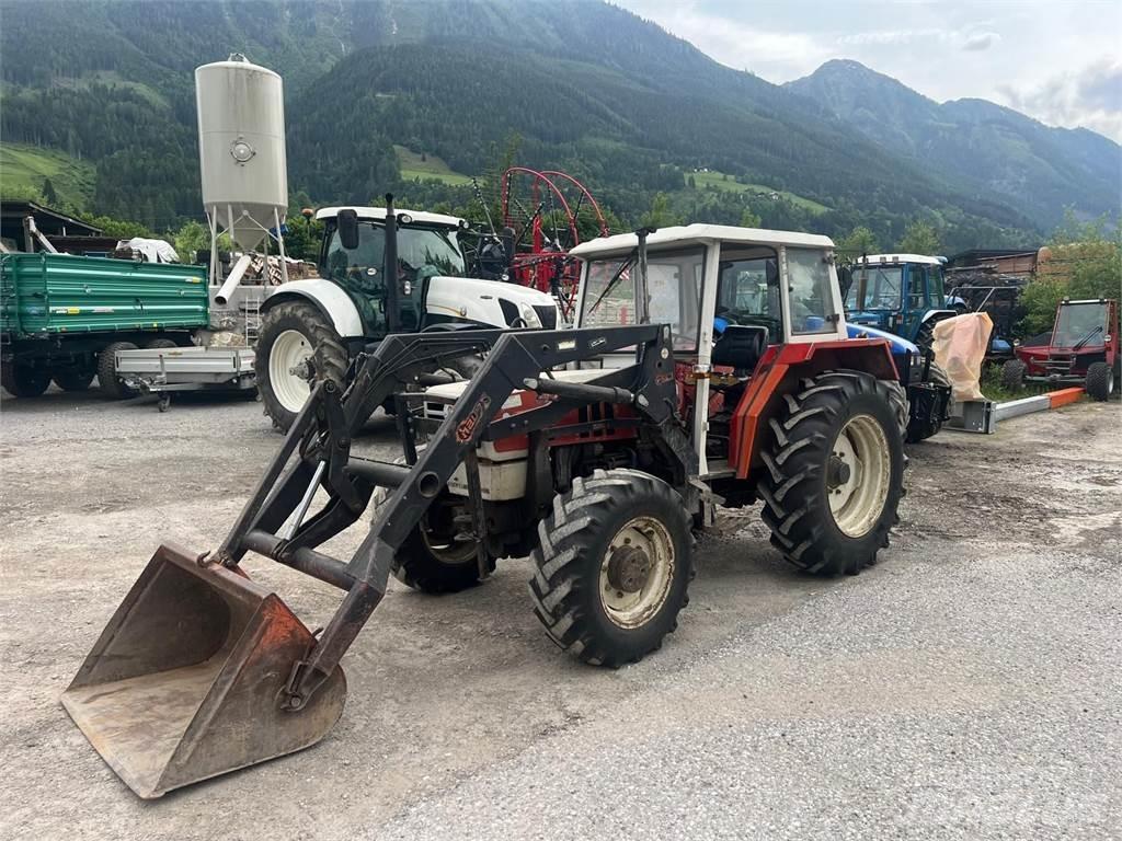 Steyr 8075 曳引機