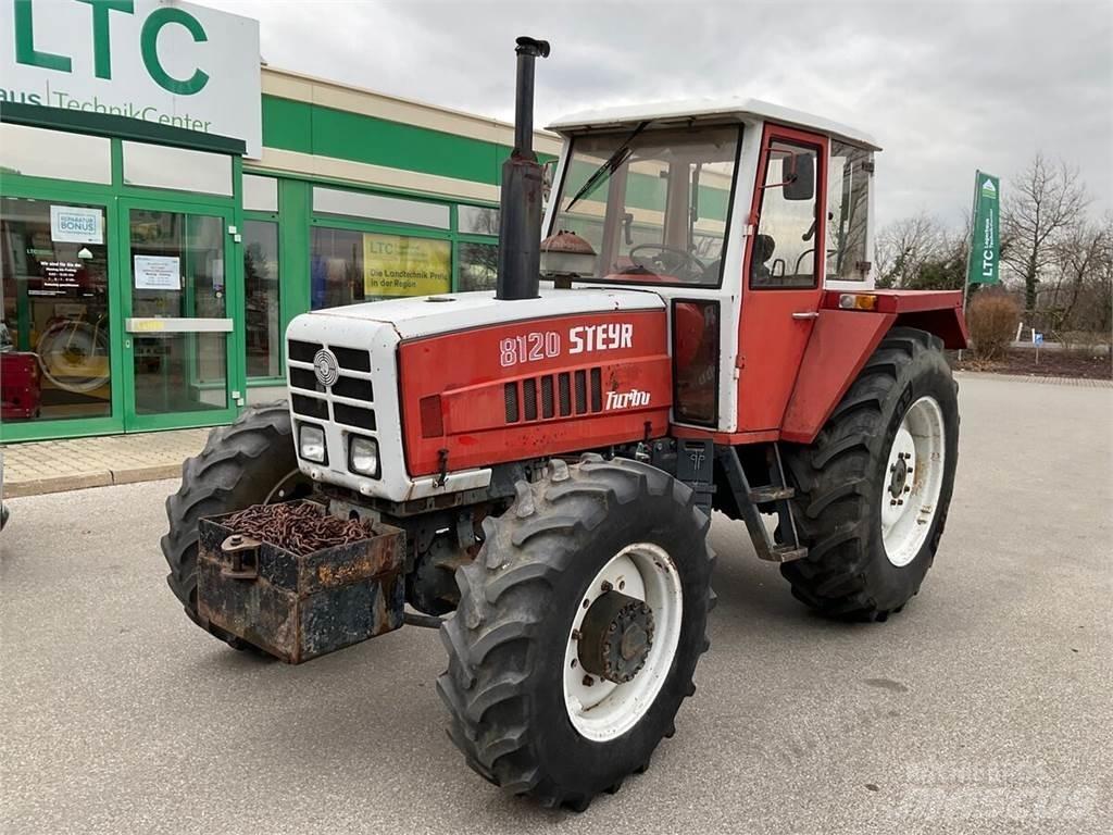 Steyr 8120 曳引機