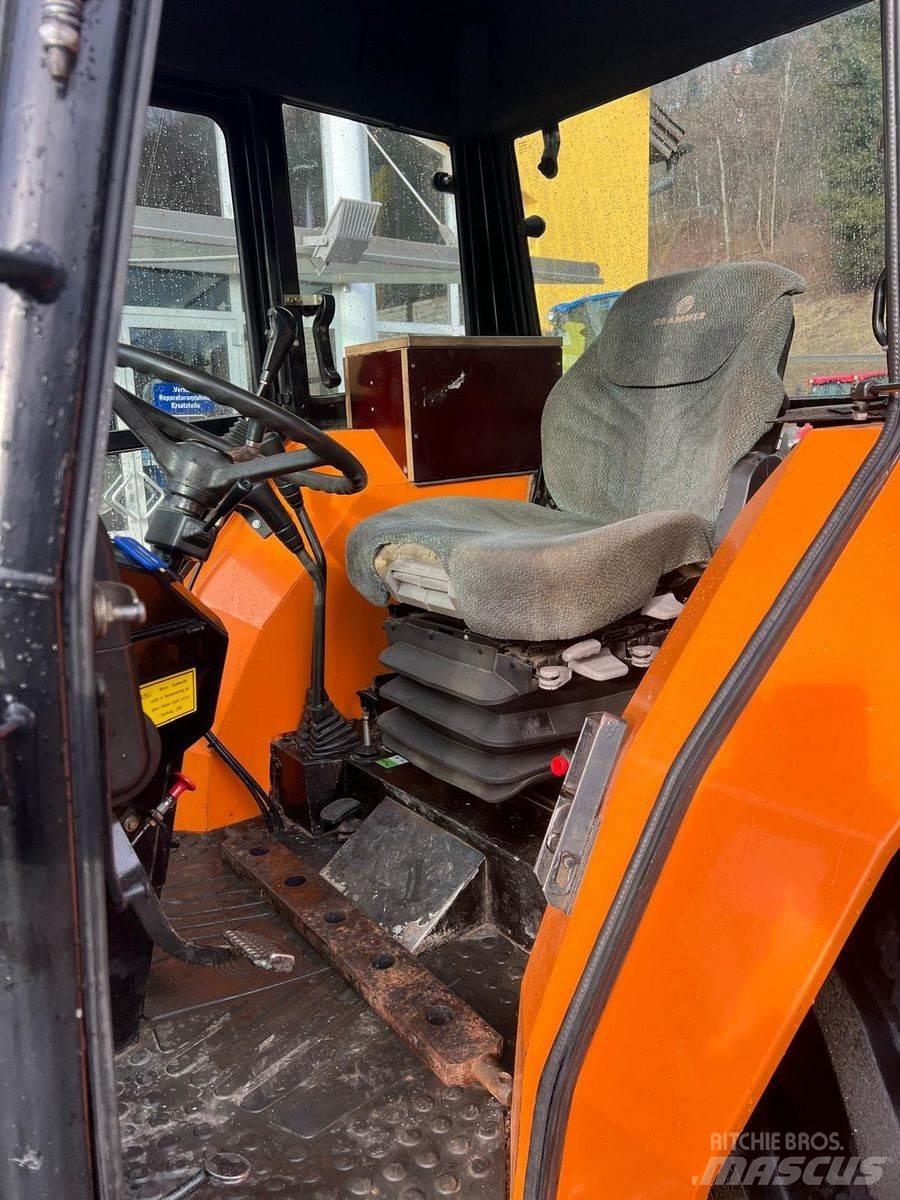 Steyr 975A 曳引機