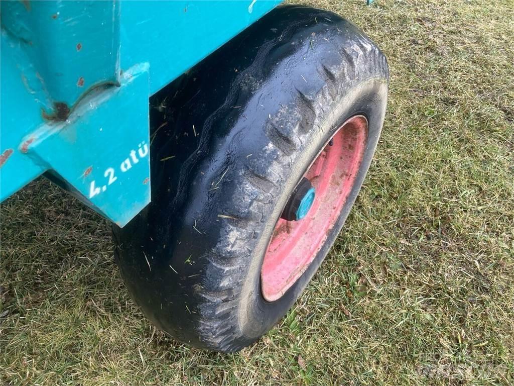 Steyr Hamster 803V 自裝式拖車
