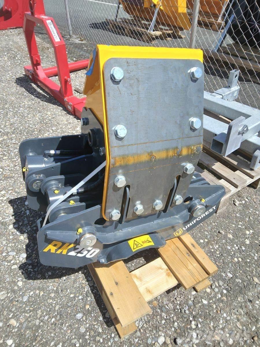 Uniforest RK 250 B 林業其他機械設備