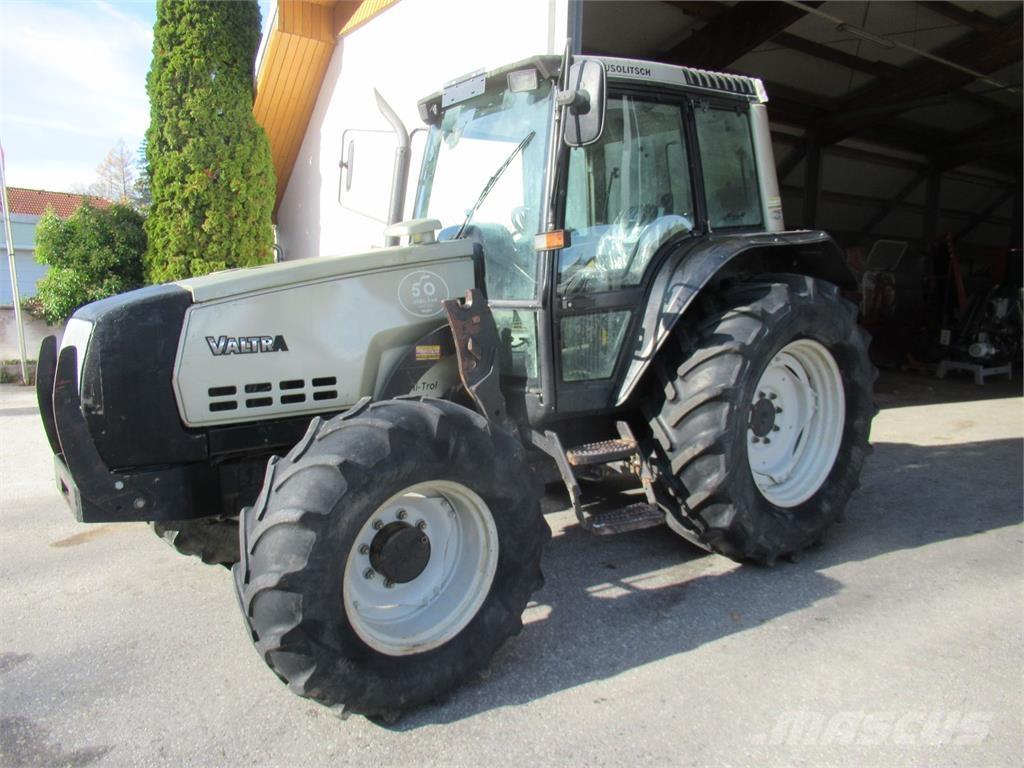 Valtra 6200 曳引機