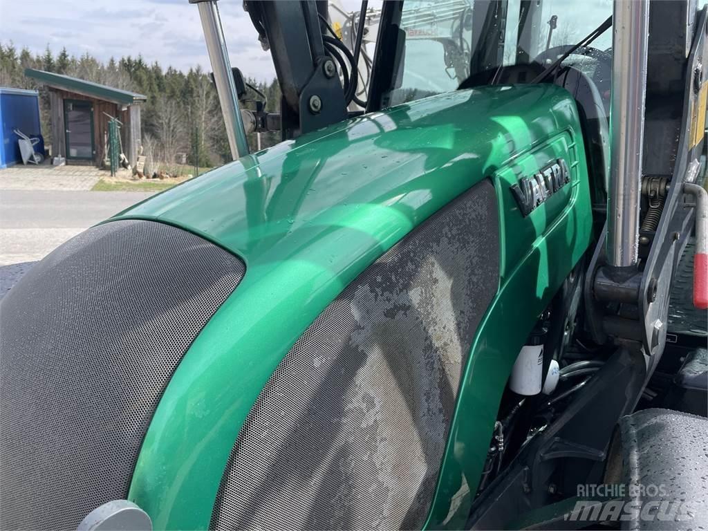 Valtra N 82 Hi-Tech 曳引機