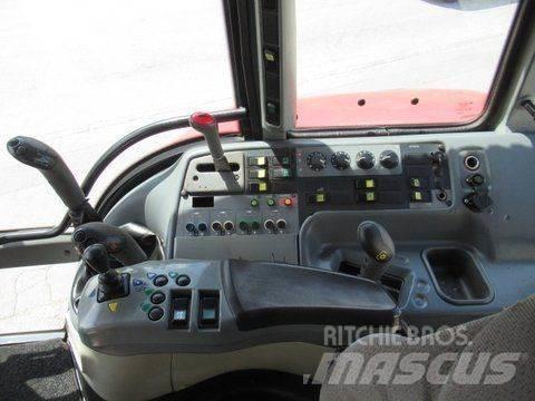 Valtra T130 曳引機