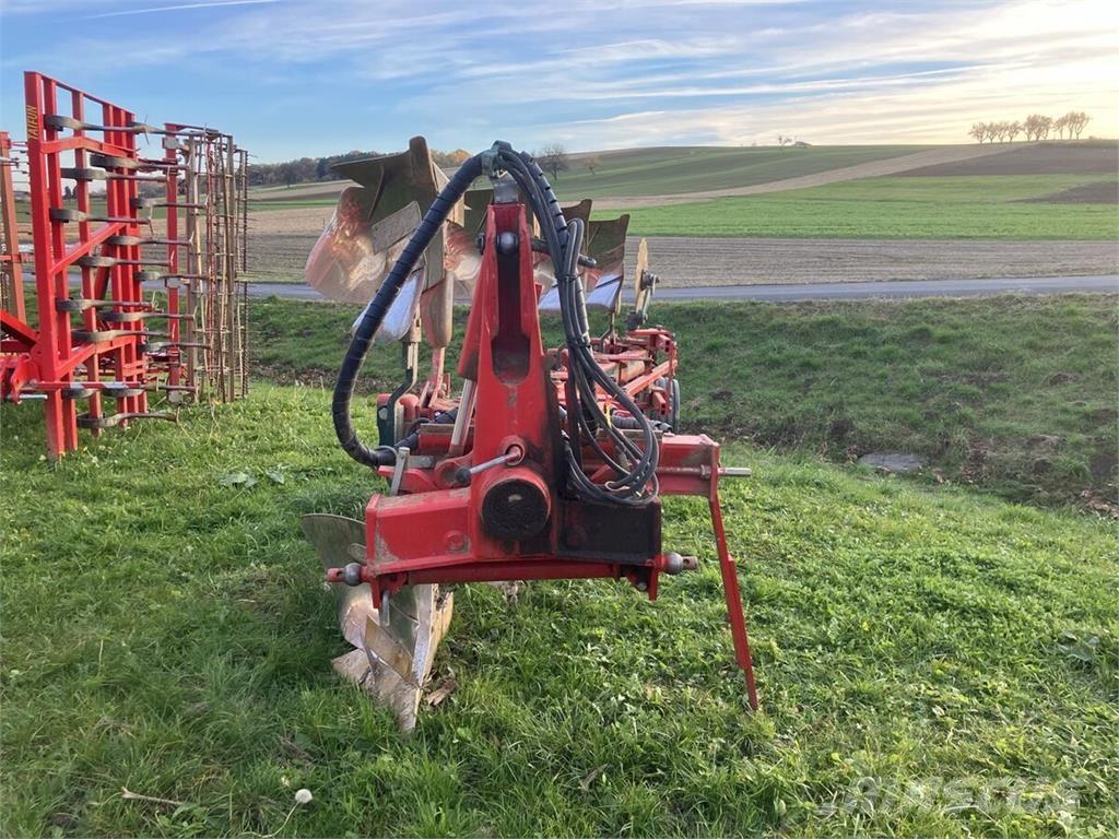 Vogel & Noot XMS 1050 傳統犁